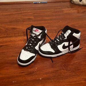 Nike Dunk High size 10